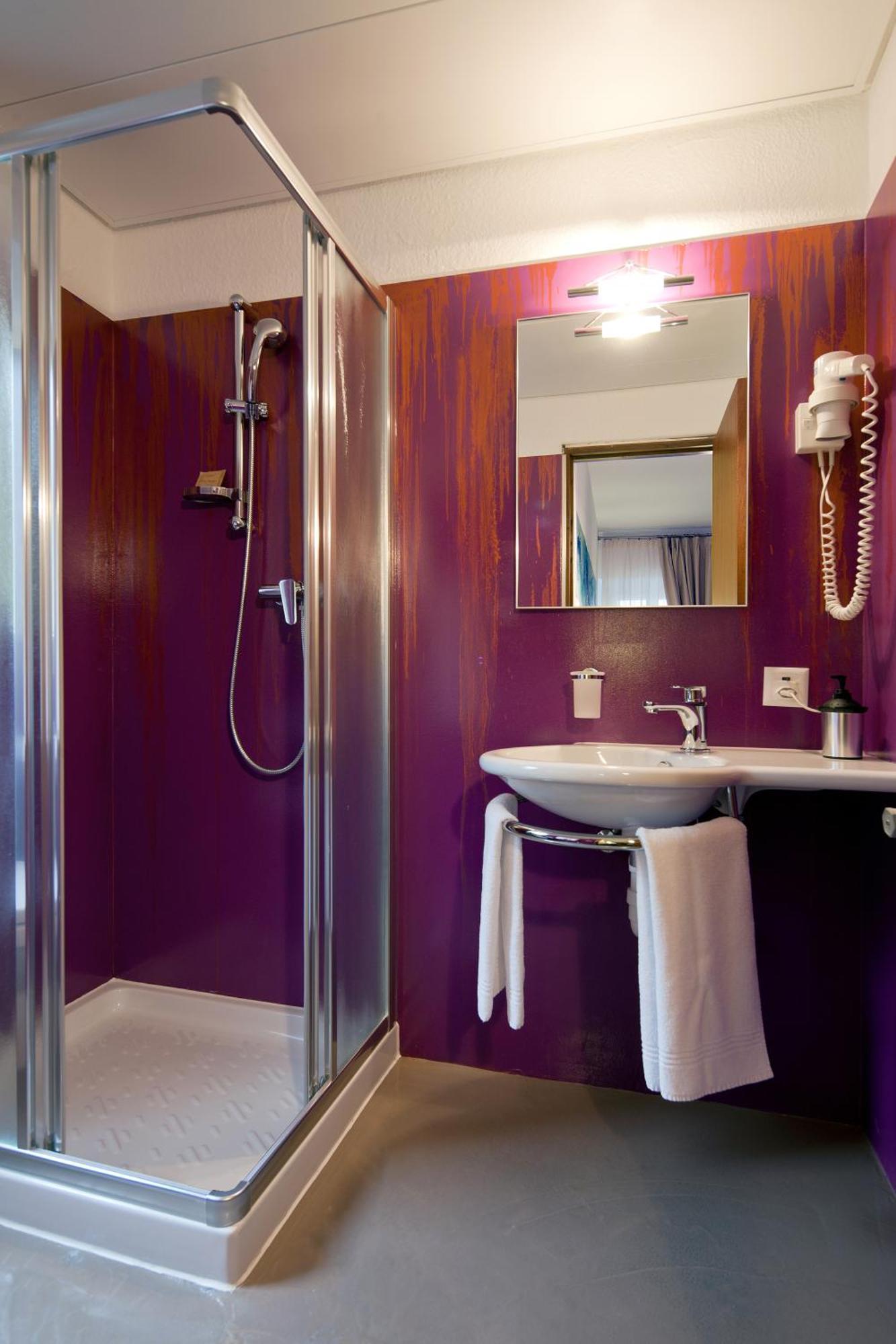 Hotel America Locarno Zimmer foto